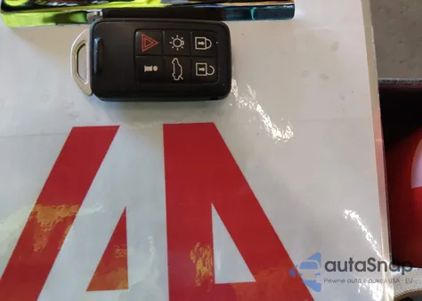 2014 Volvo S60 T5/T5 Platinum/T5 Premier/T5 Premier Plus from USA, damaged, VIN YV1612FSXE2277952